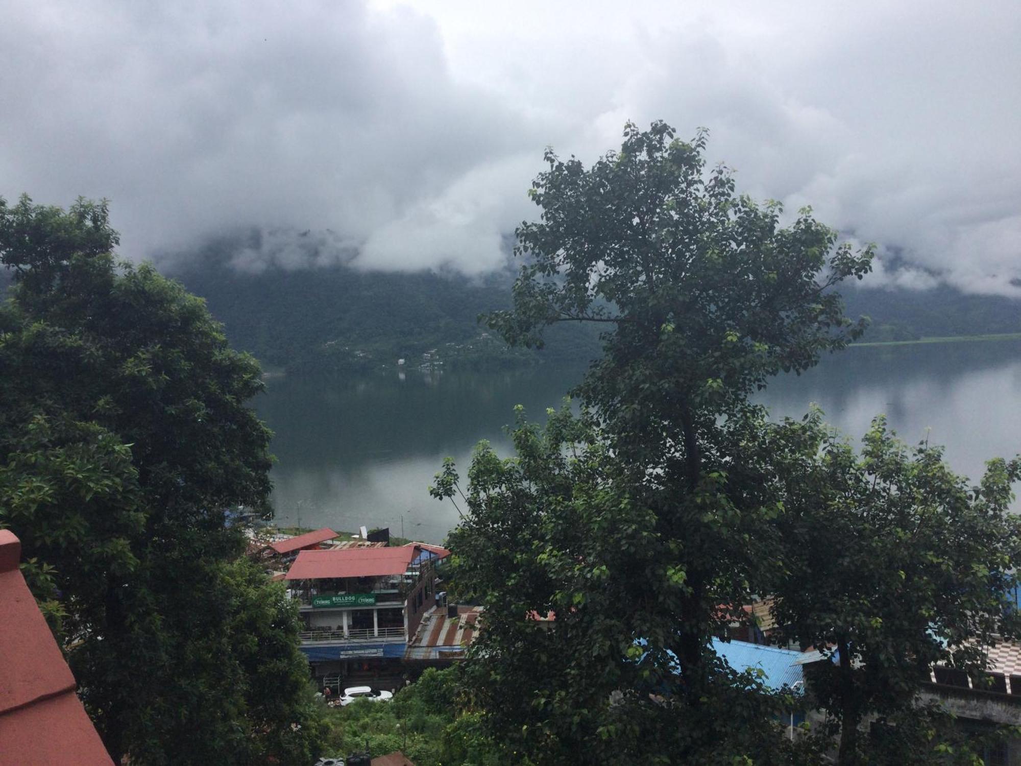 Sweet Dreams Hotel Pokhara Kültér fotó
