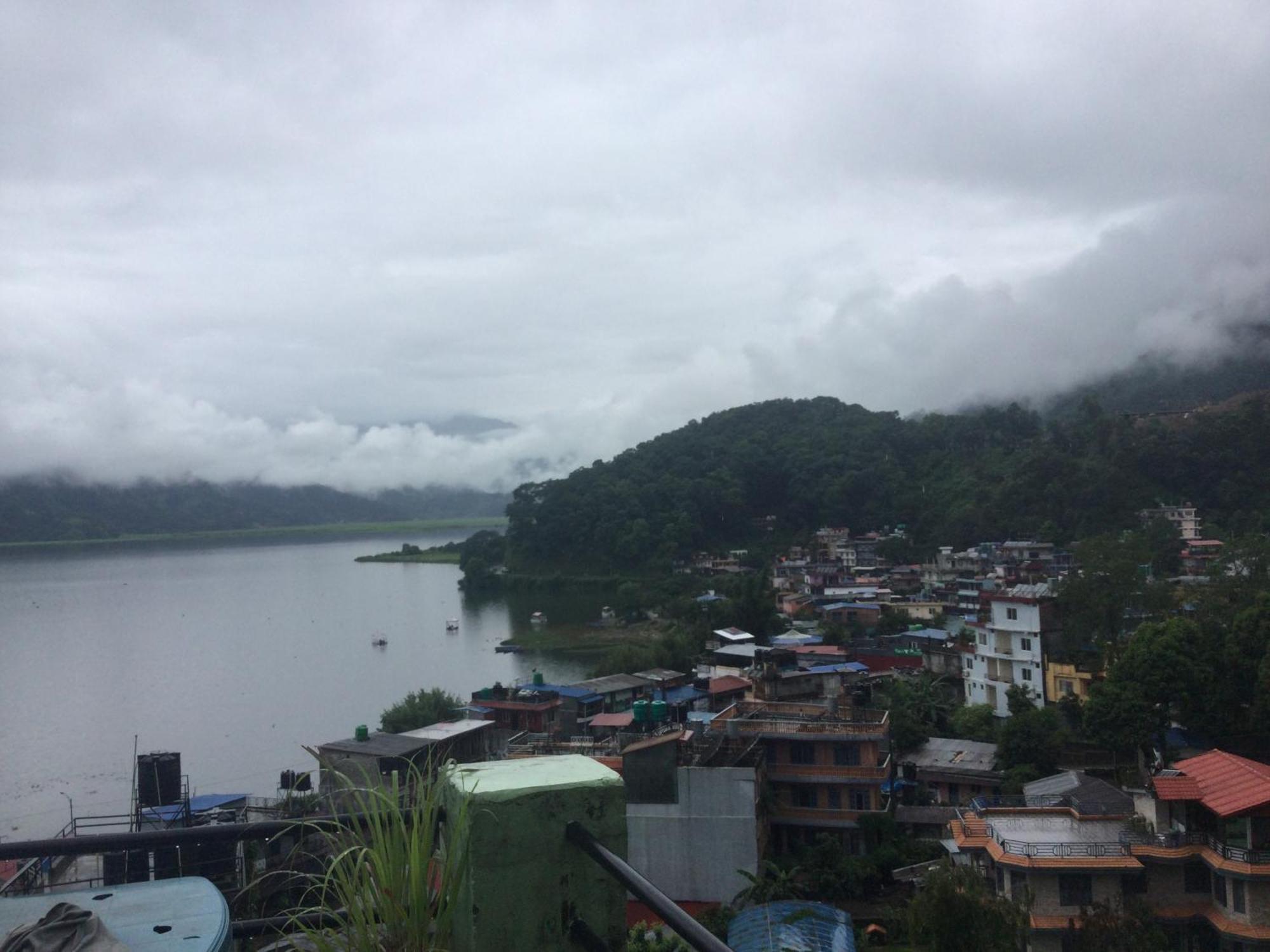 Sweet Dreams Hotel Pokhara Kültér fotó