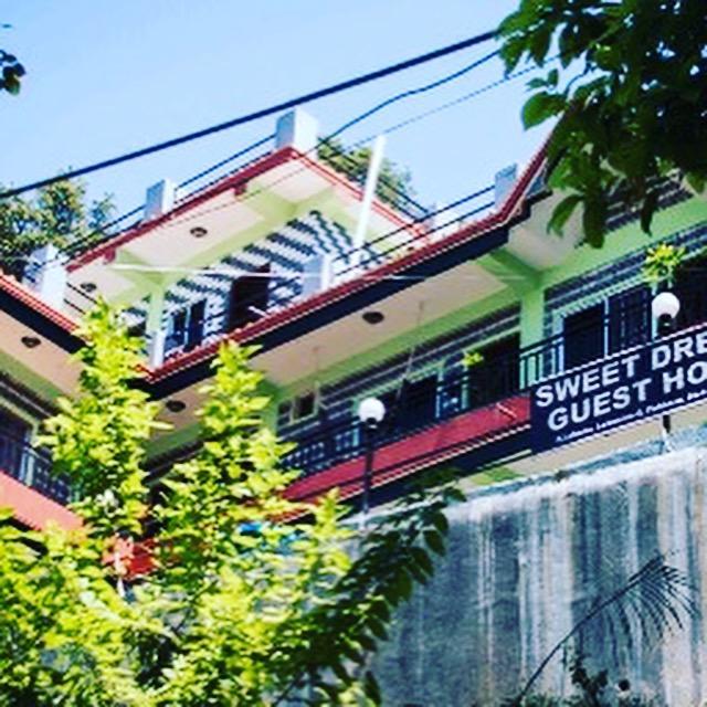 Sweet Dreams Hotel Pokhara Kültér fotó